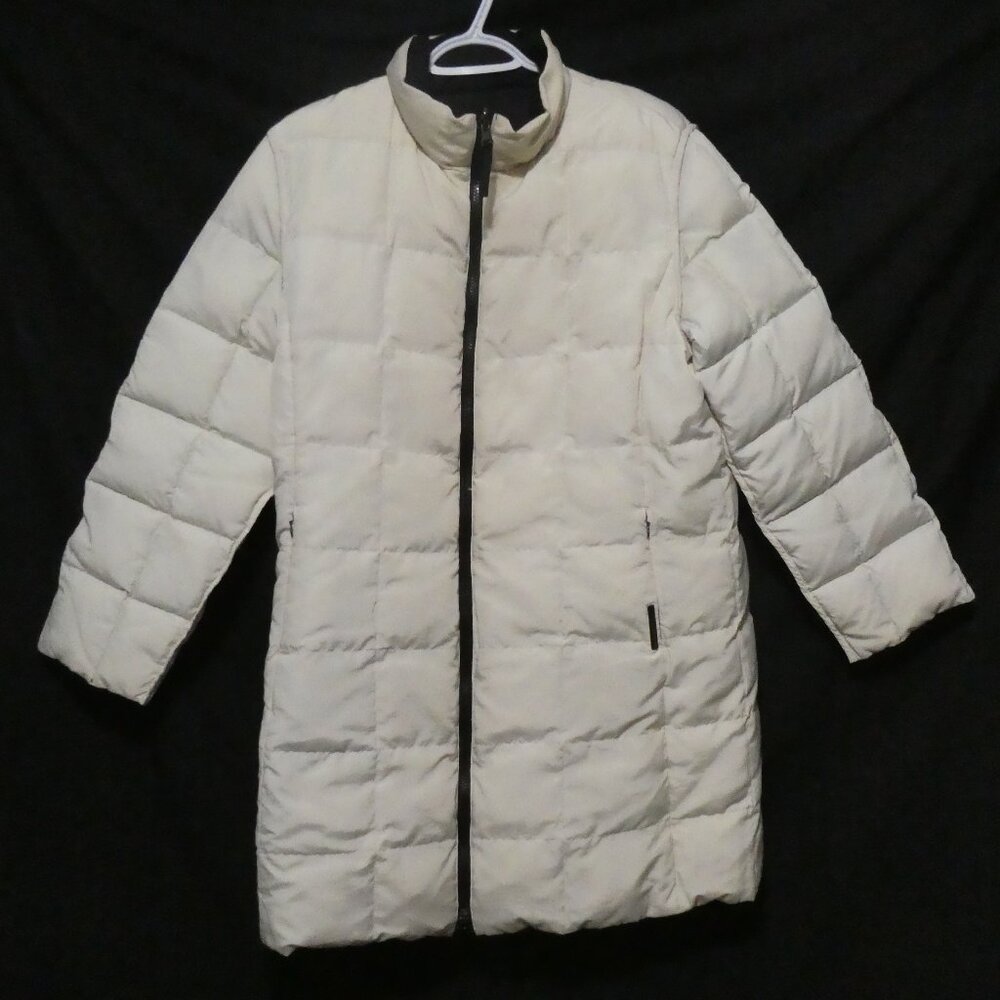 Liz Claiborne | medium | Reversible Black - White Quilted Puffer Coat